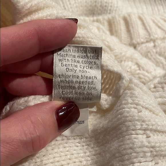 LC Lauren Conrad Ivory Cable Knit Sweater - Picture 5 of 5
